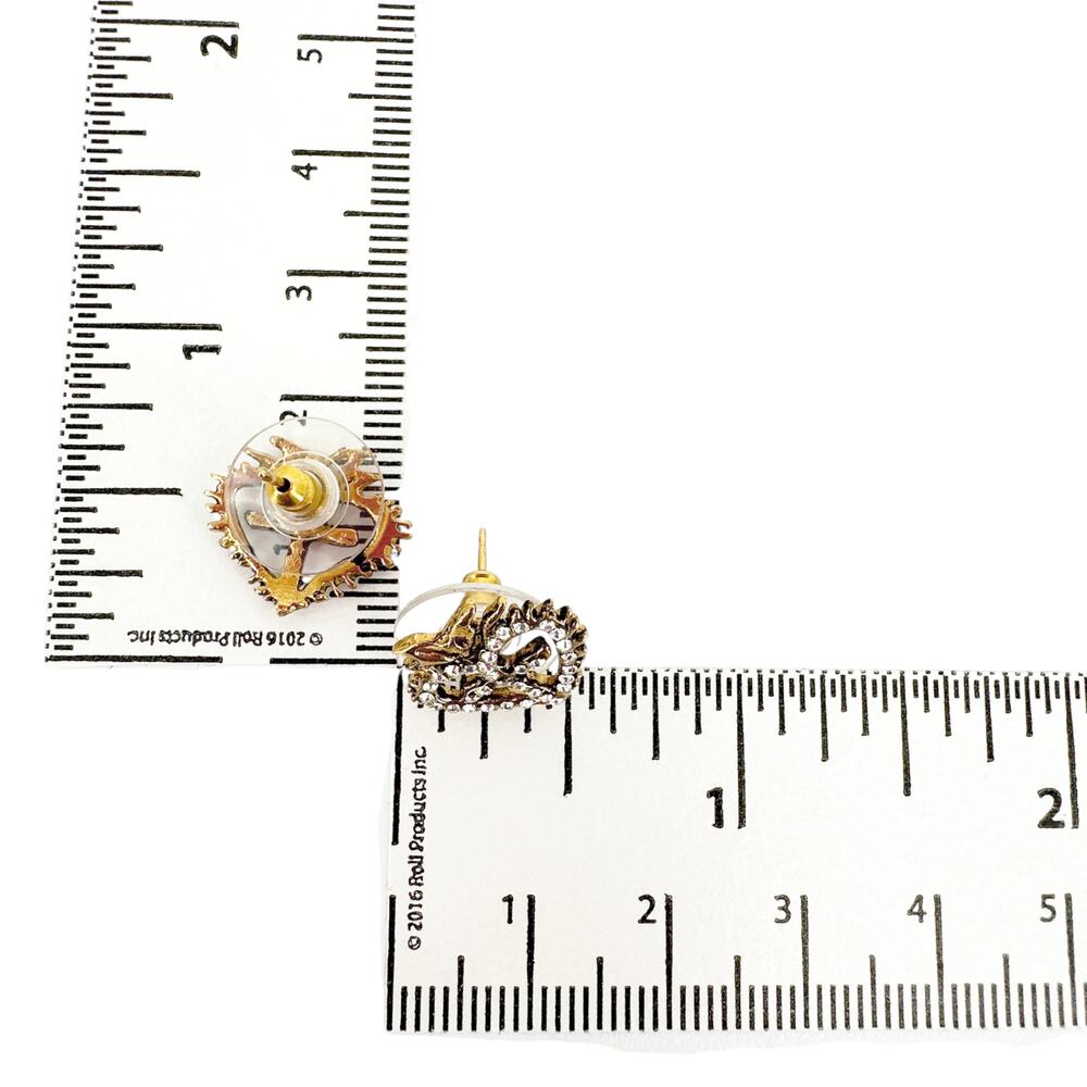 VIRGINS SAINTS & ANGELS VSA Queen of Hearts Petite Crystal Logo Post Gold - Picture 6 of 6